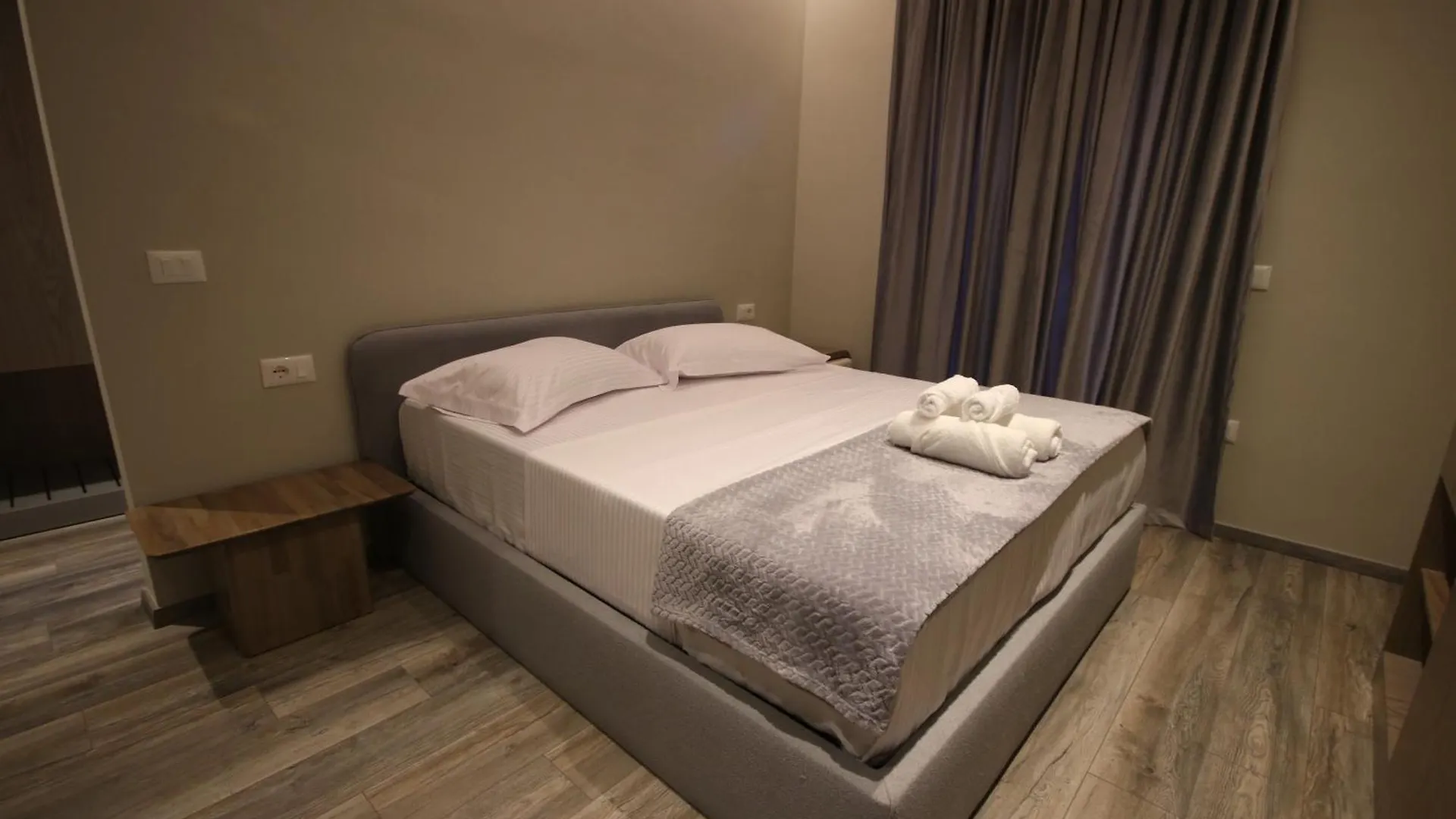 W Cika Hotel Borsh Albania