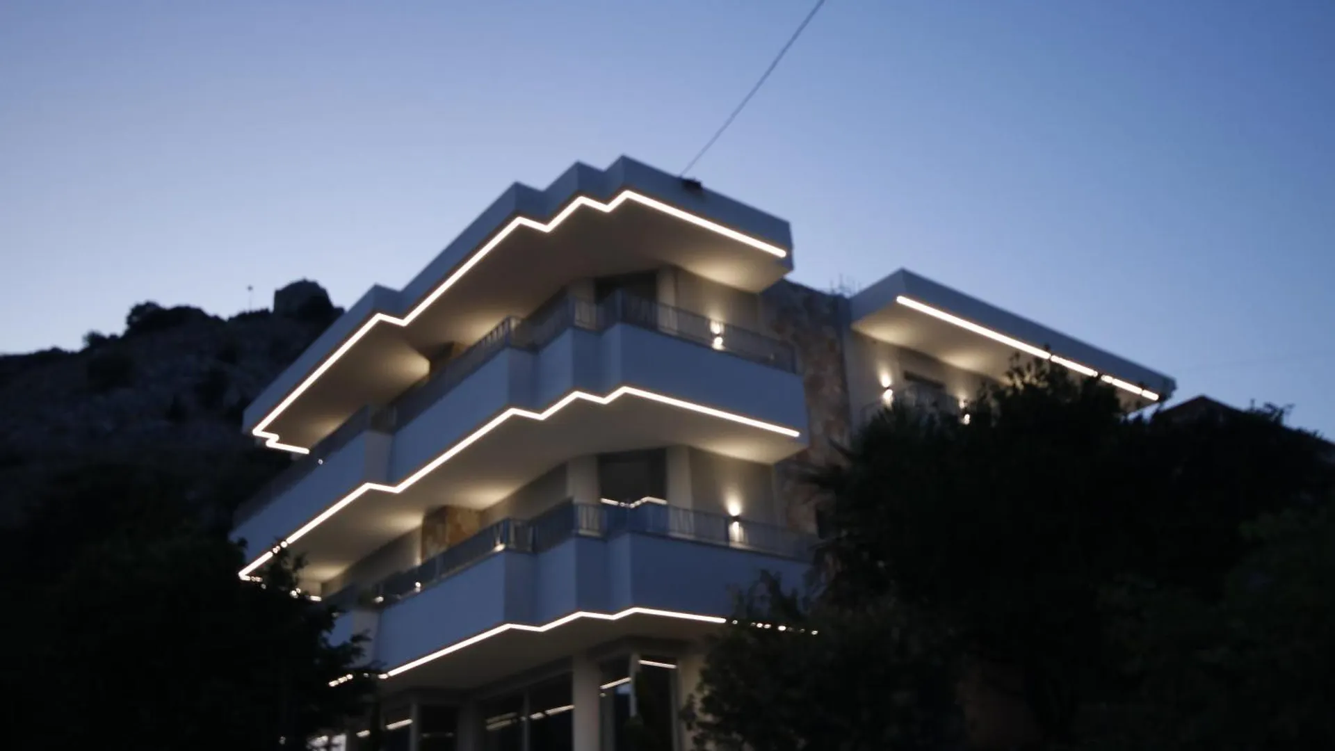 W Cika Hotel Borsh Albania